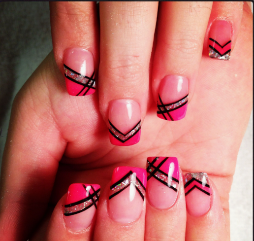 25 Short Fall Nail Ideas for 2026: Chic, Simple & Trendy Designs Short fall nail ideas 2026 showcasing short, squared nails styled with bright pink, black line work, and glittering silver accents.