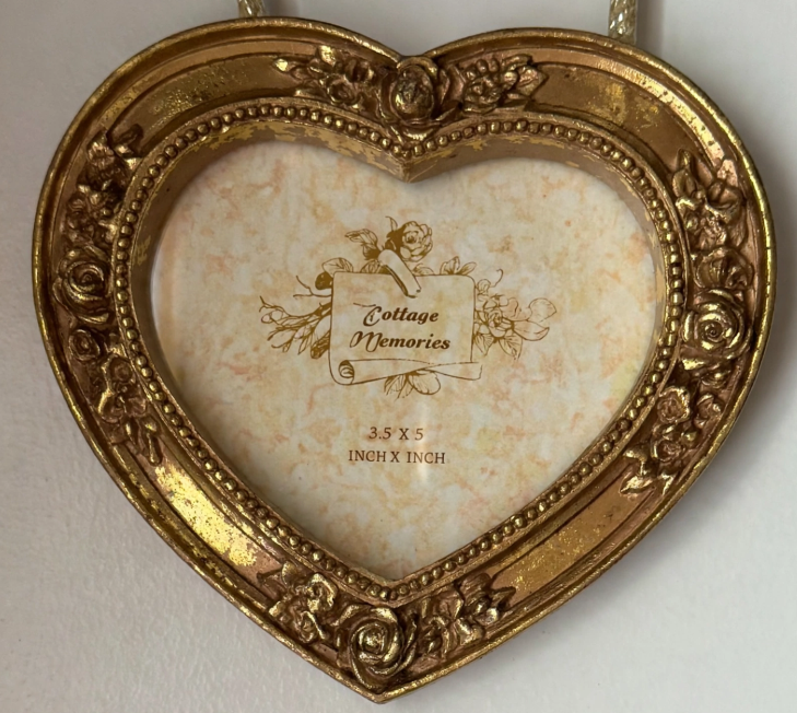Vintage gold heart picture frame for an upcycling project, a charming craft ideas for adults idea.